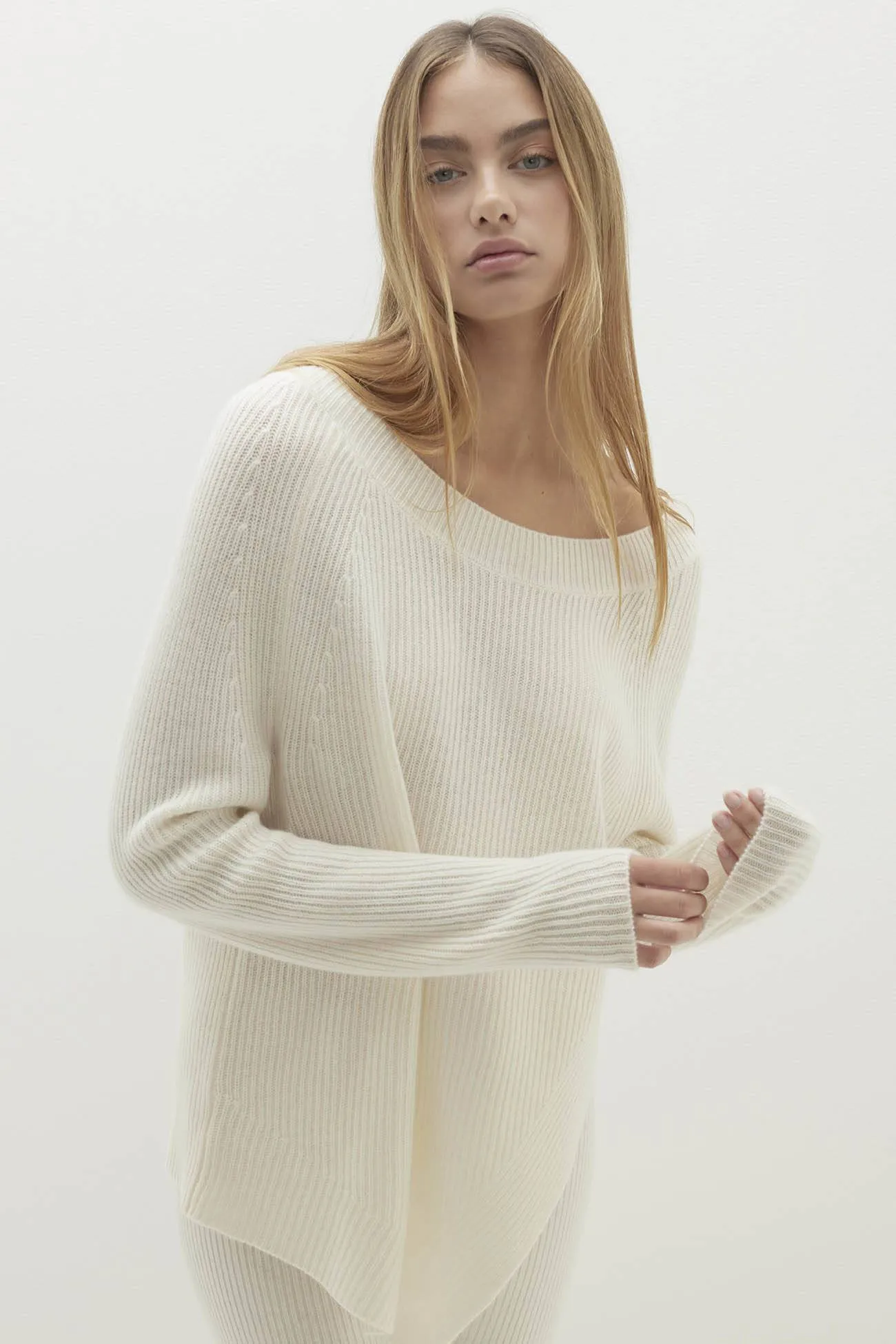 SIMONE CASHMERE BOATNECK SWEATER