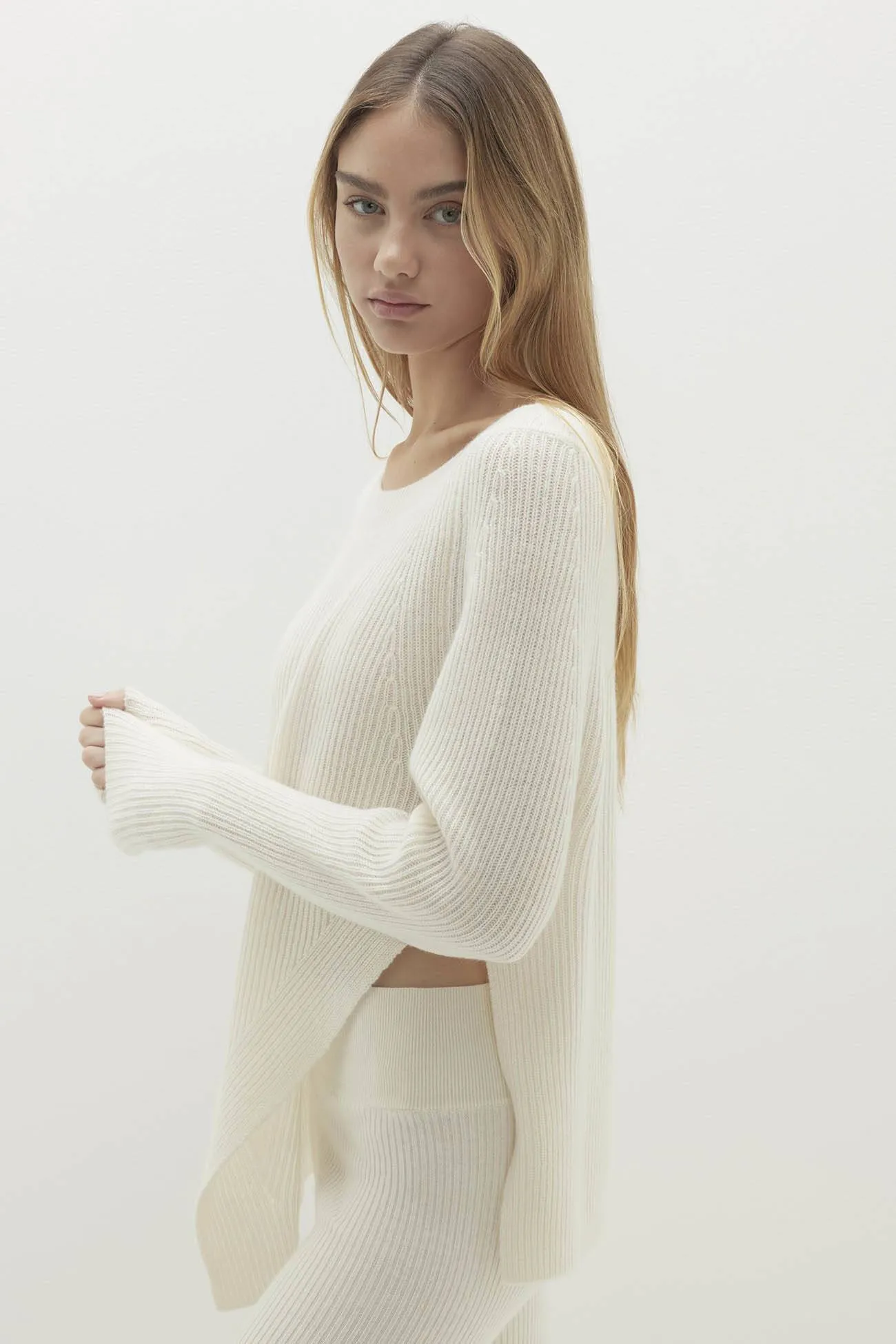 SIMONE CASHMERE BOATNECK SWEATER